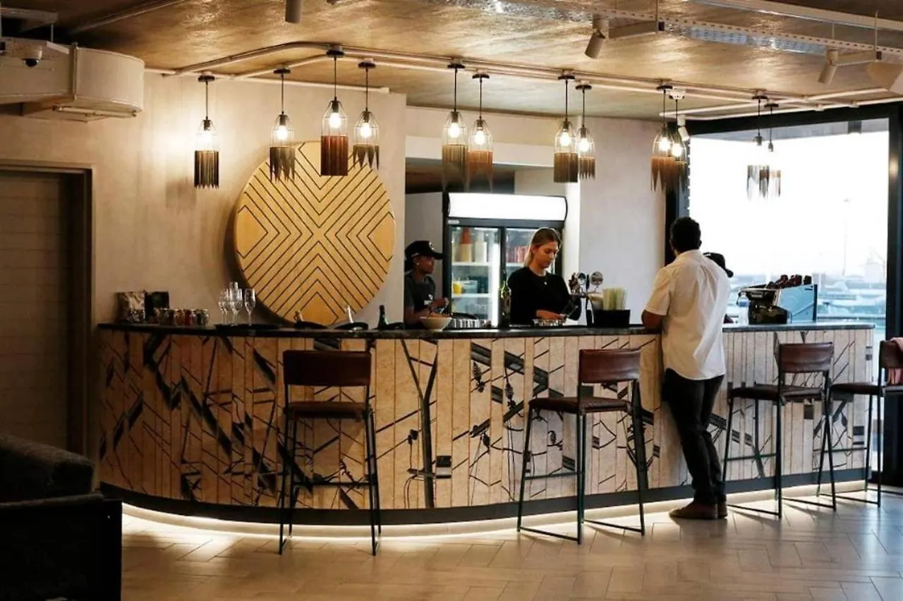 402 Wex1 By Perch Stays With Daily Housekeeping Cape Town South Africa